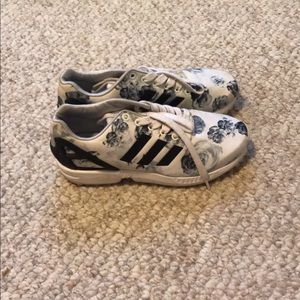 Floral adidas